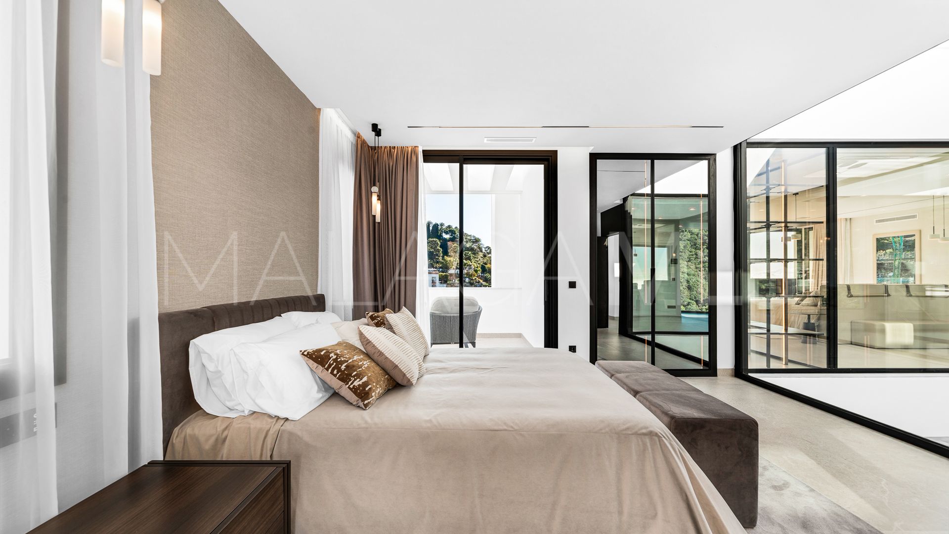 Se vende villa de 6 bedrooms in El Madroñal