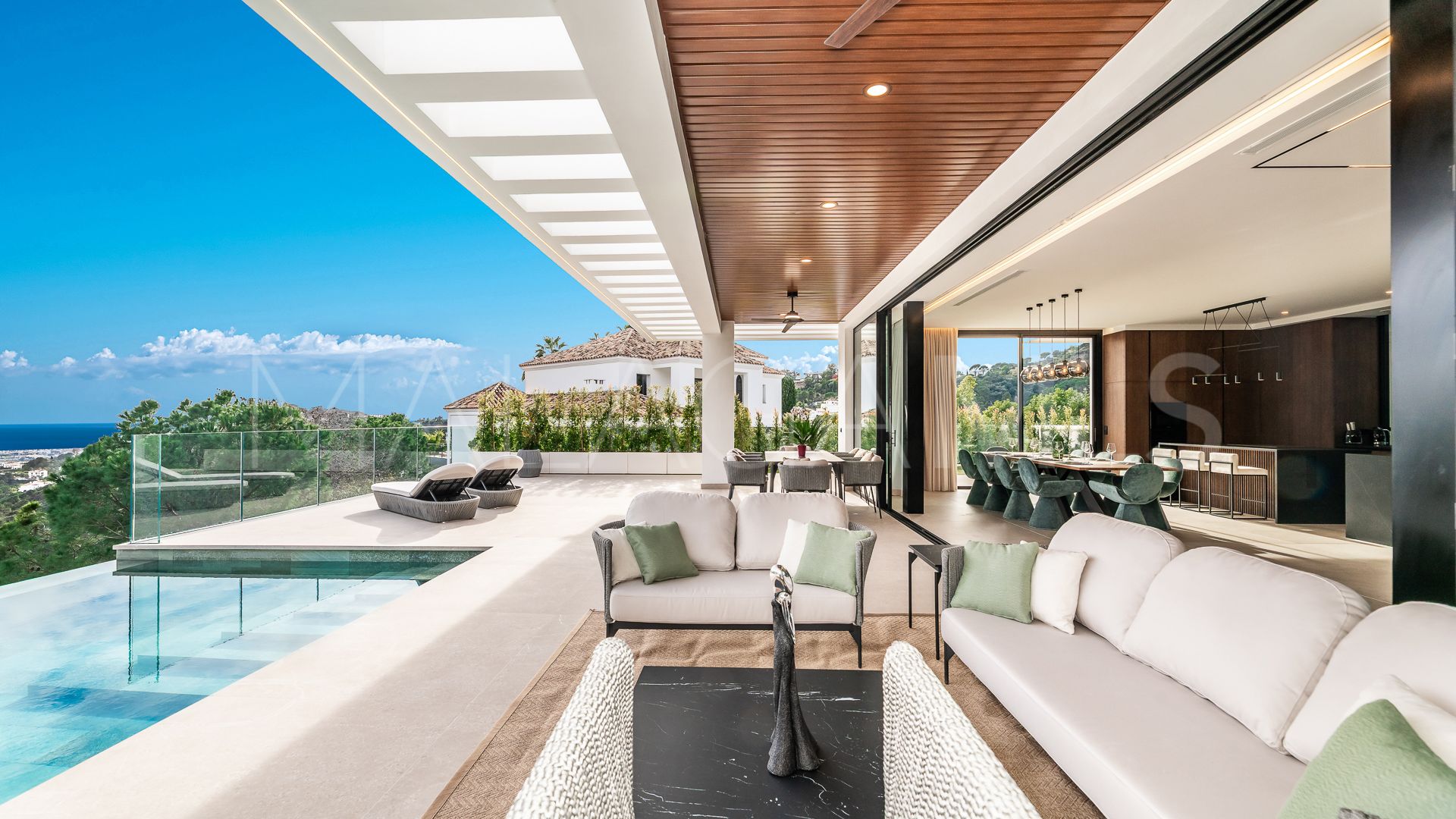 Se vende villa de 6 bedrooms in El Madroñal