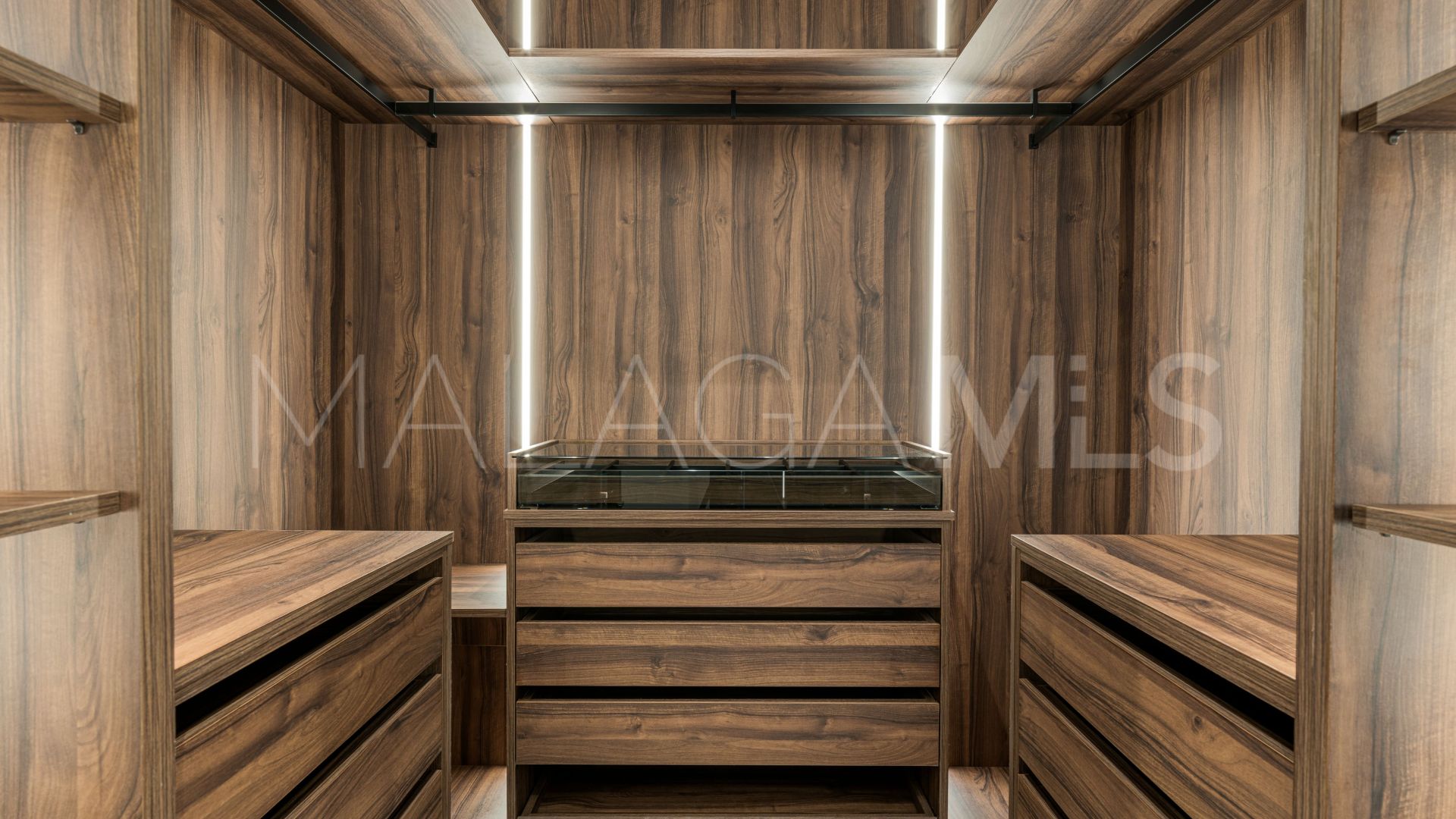 Duplex penthouse for sale in New Golden Mile