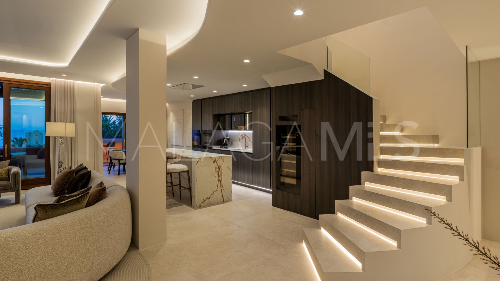 Duplex penthouse for sale in New Golden Mile