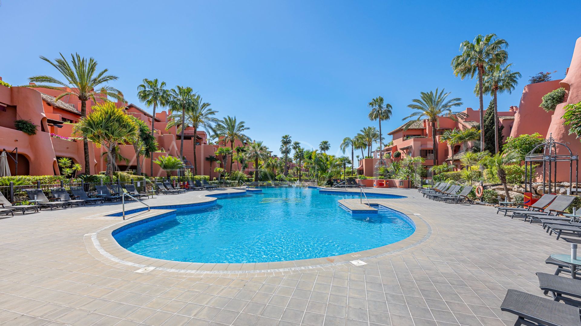 Duplex penthouse for sale in New Golden Mile