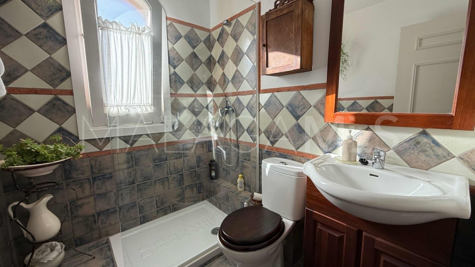 Maison de ville for sale in Nueva Andalucia