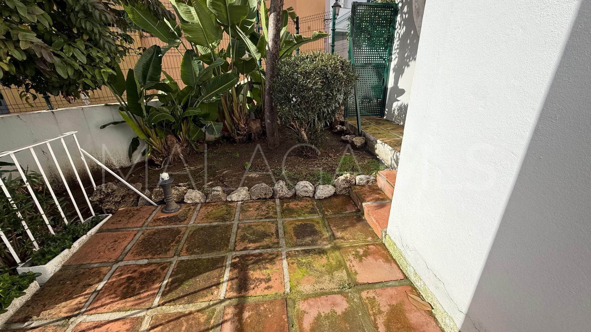 Maison de ville for sale in Nueva Andalucia