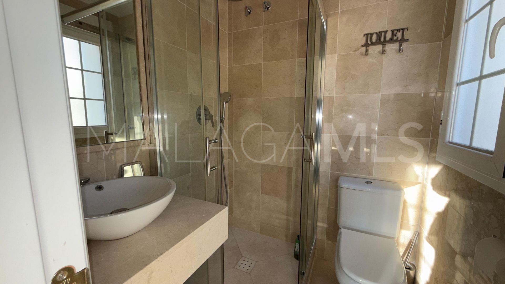 Tvåvånings takvåning for sale in Nueva Andalucia