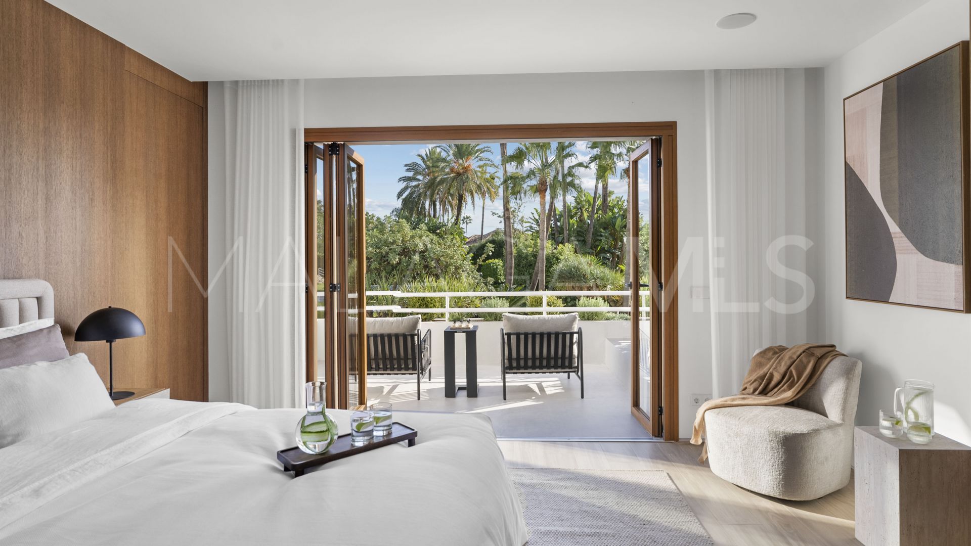 Buy duplex in Nueva Andalucia