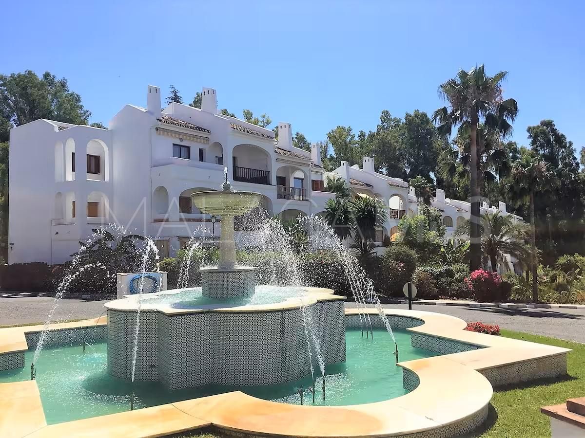 Lägenhet for sale in Nueva Andalucia