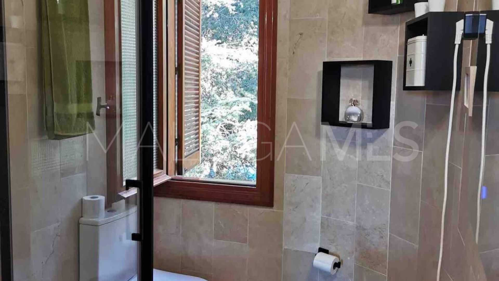 Lägenhet for sale in Nueva Andalucia