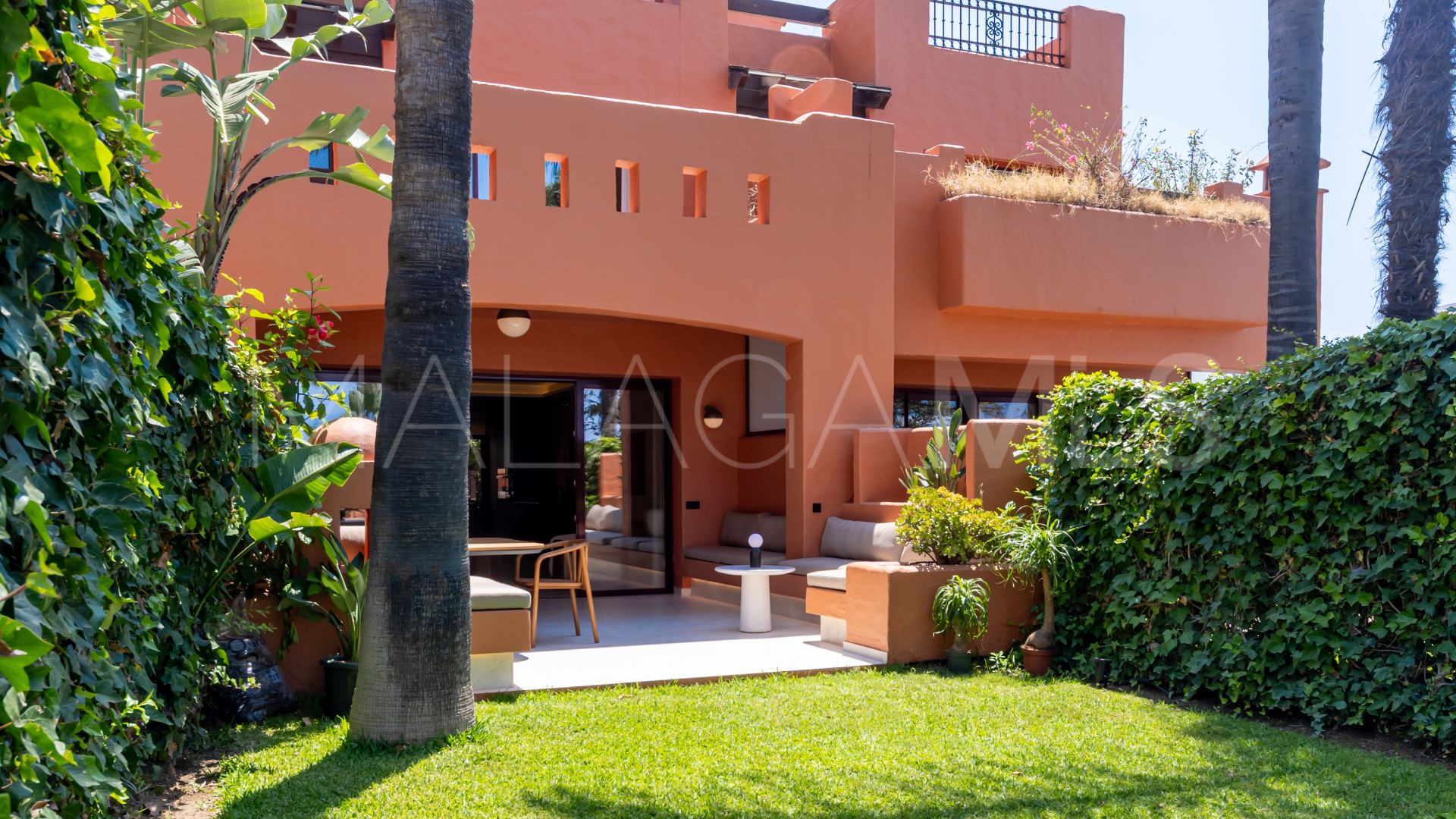 Radhus for sale in Altos de Puente Romano