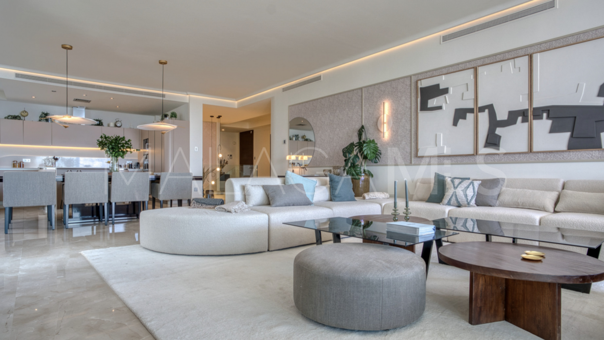 Ground floor duplex for sale in Sierra Blanca