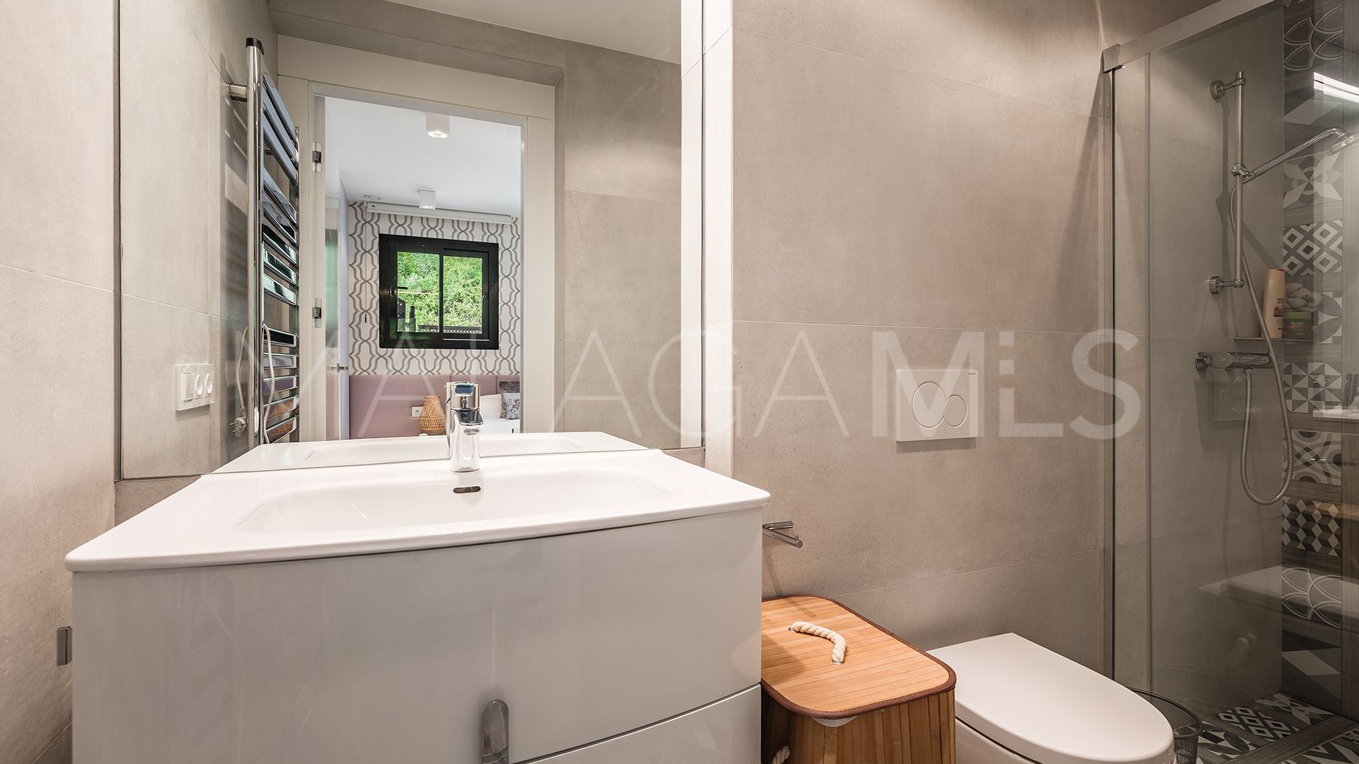 Villa for sale in El Madroñal