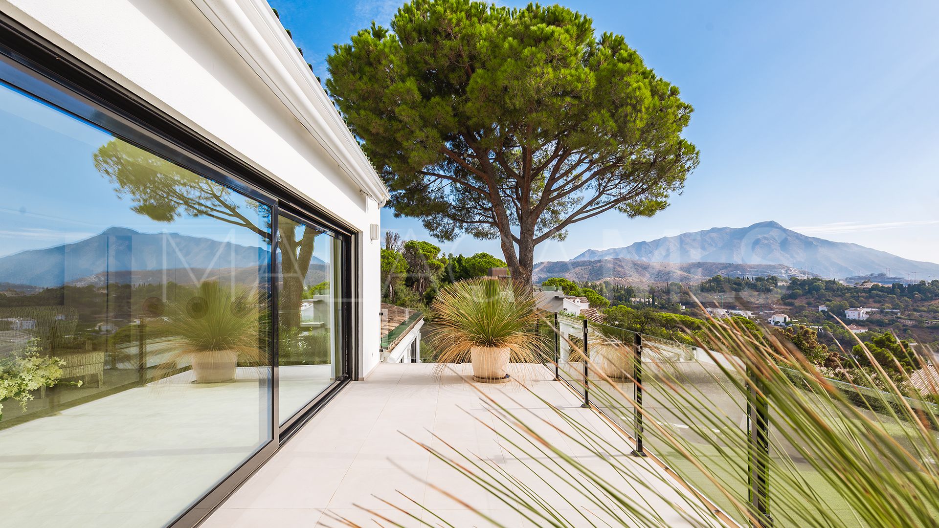 Villa for sale in El Madroñal