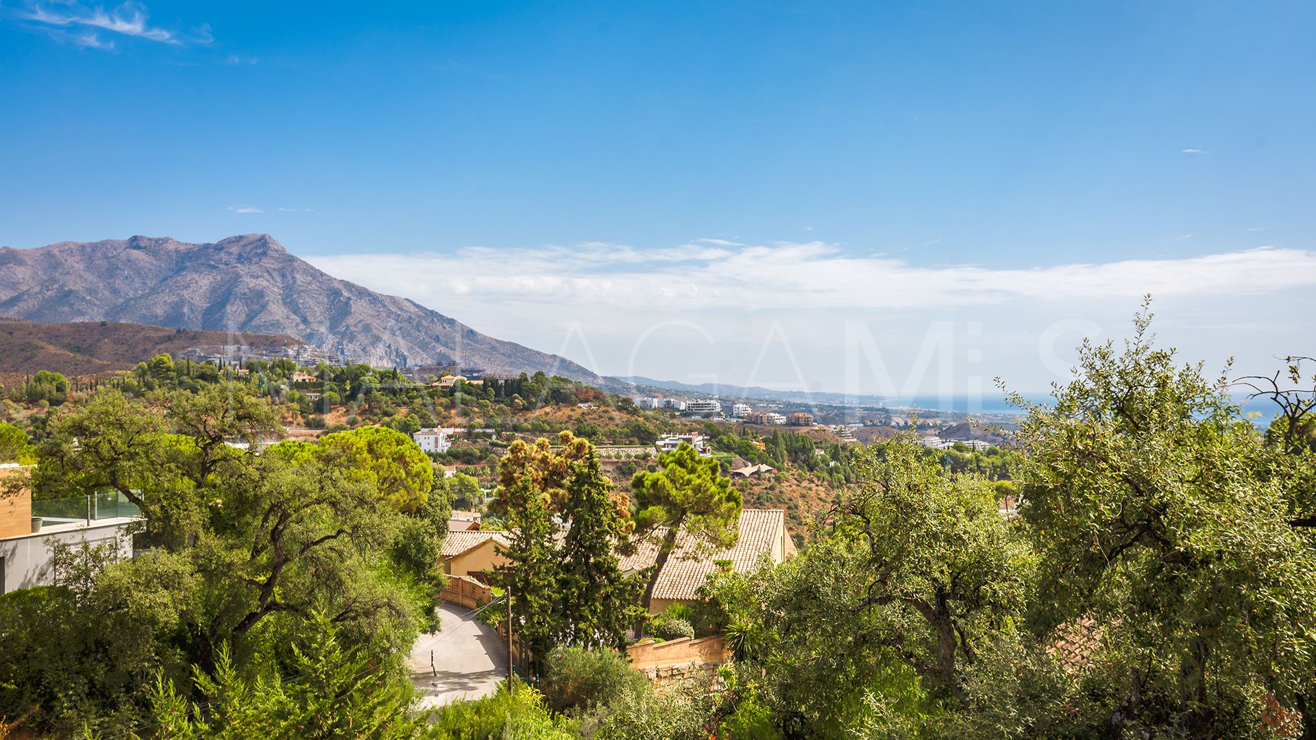 Villa for sale in El Madroñal