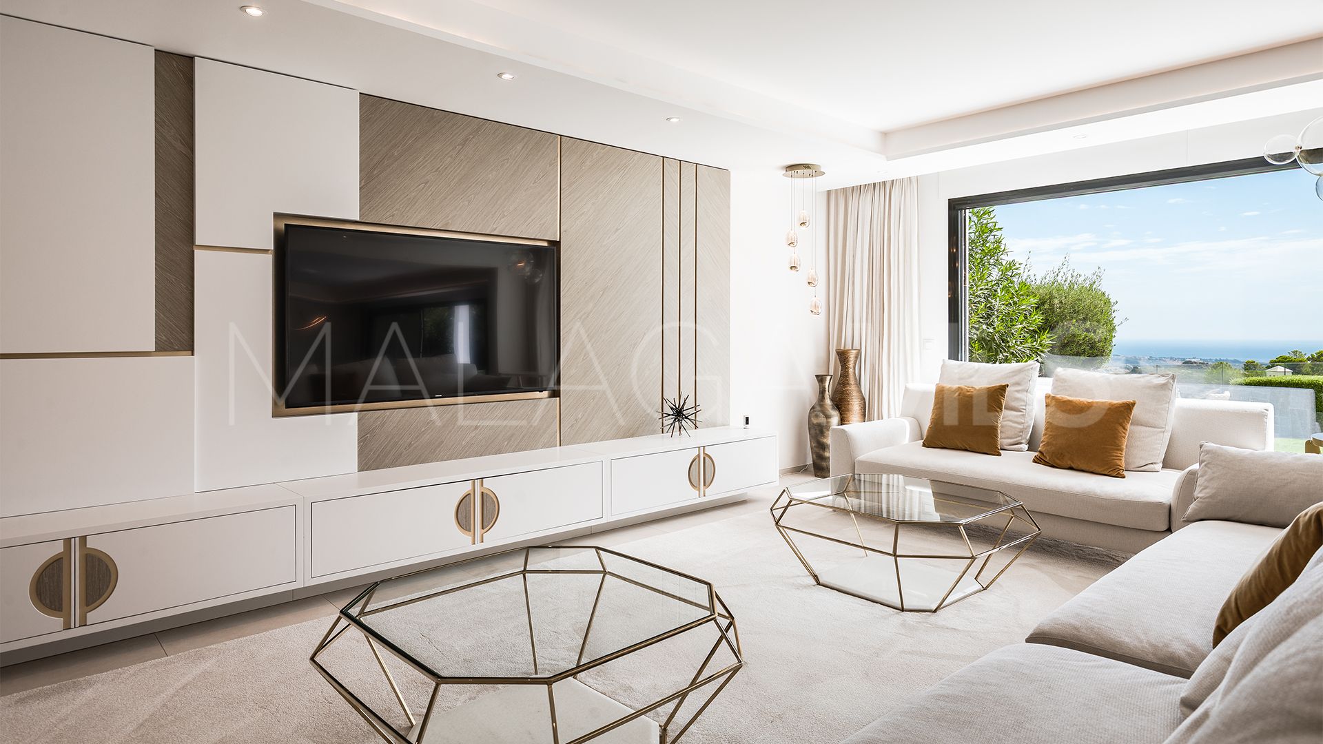 Villa for sale in El Madroñal