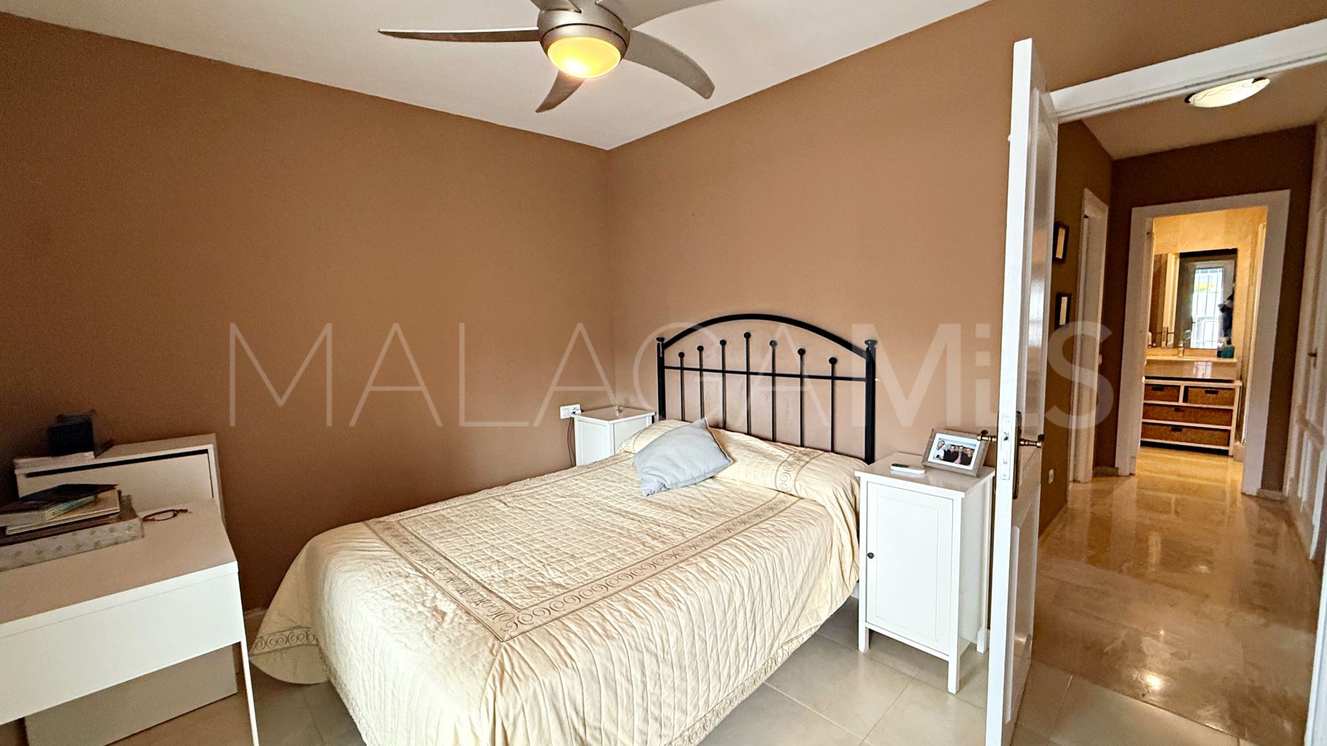 Erdgeschosswohnung for sale in Nueva Andalucia