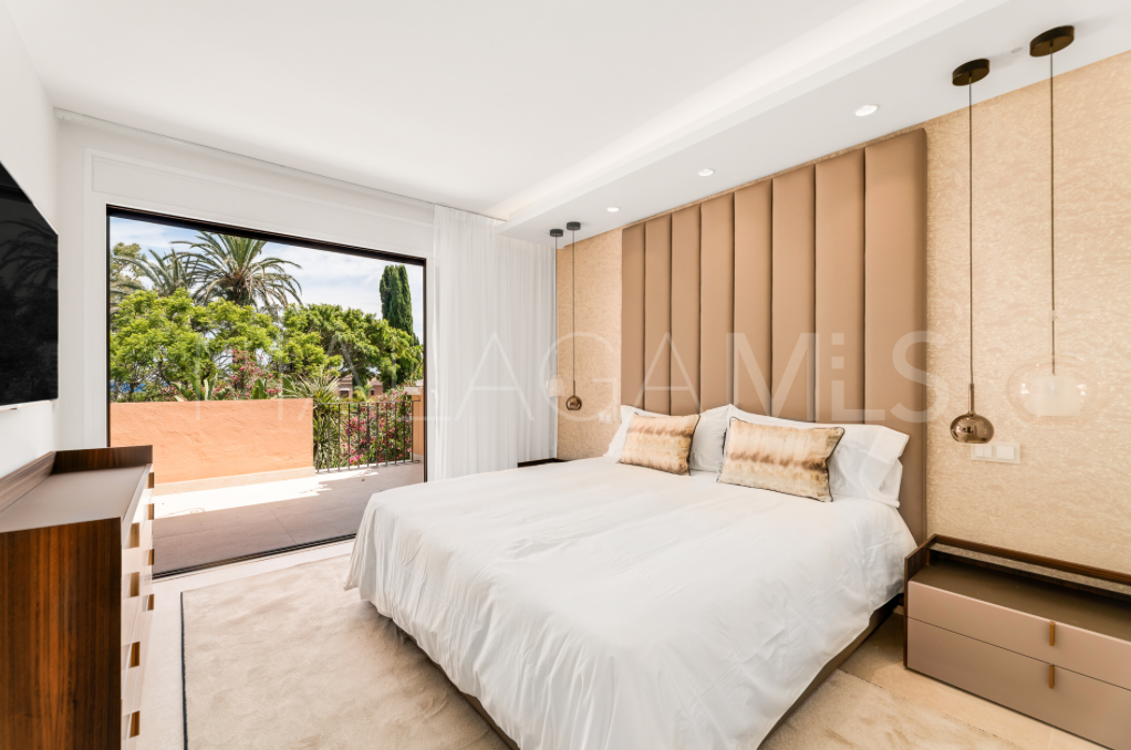 Maison de ville for sale in New Golden Mile