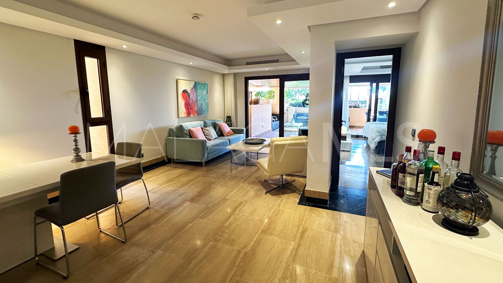 For sale 2 bedrooms ground floor apartment in Bahia de la Plata