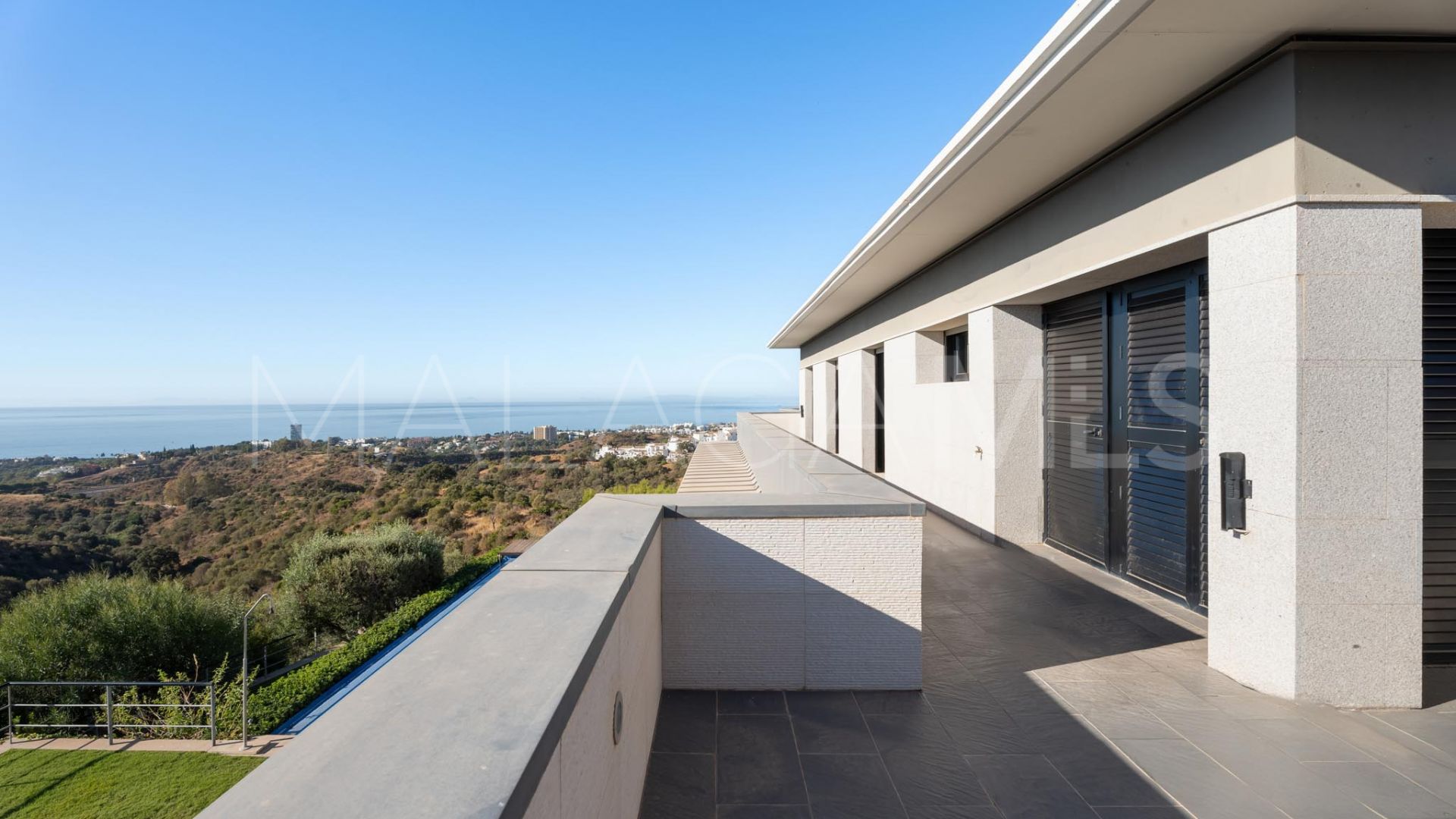 Los Altos de los Monteros, villa a la venta