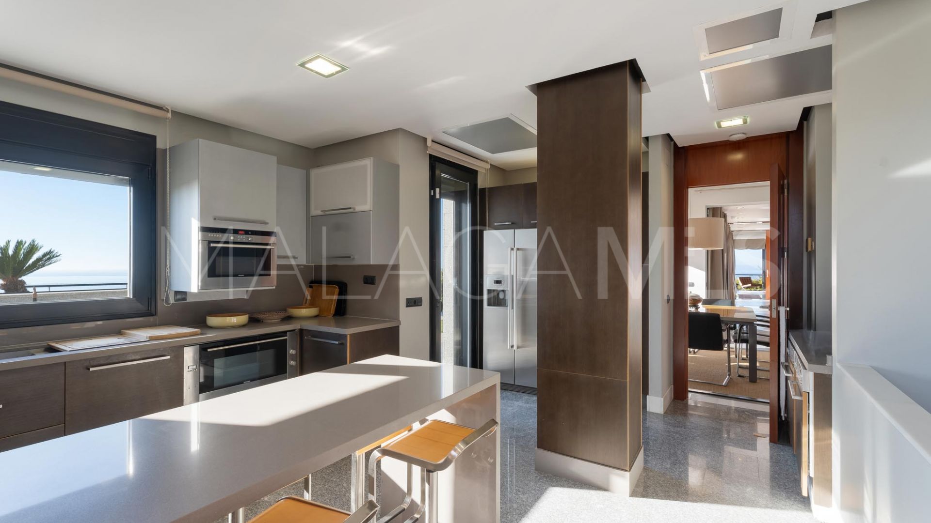 Los Altos de los Monteros, villa a la venta