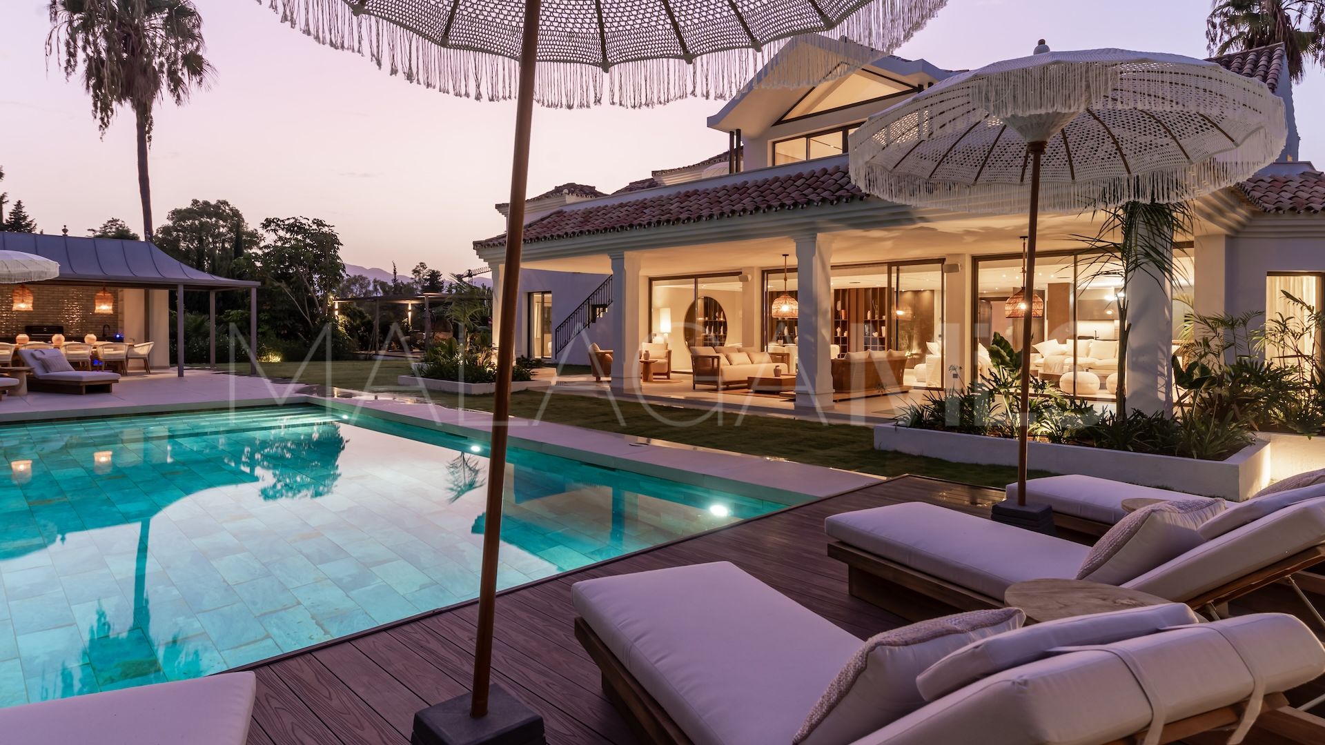 Villa for sale in Atalaya Golf