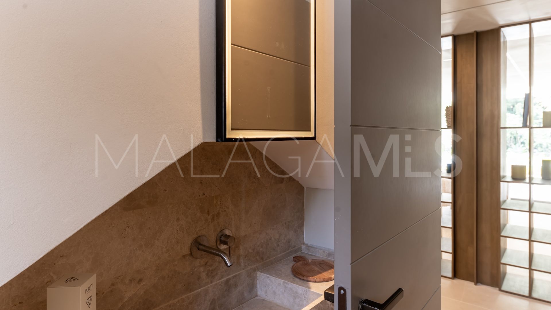 Villa for sale in Atalaya Golf