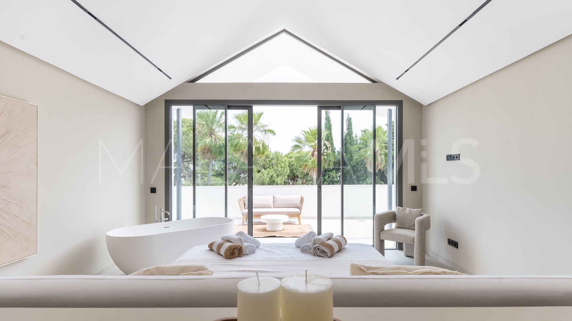 Villa for sale in Atalaya Golf