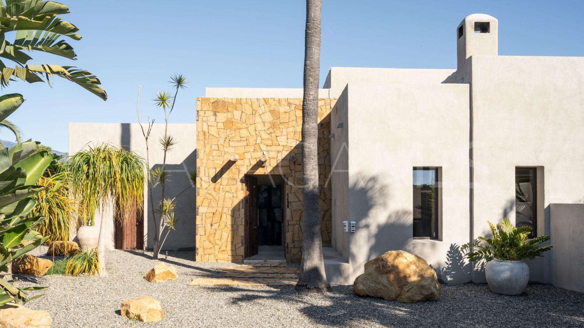 Villa for sale in Selwo