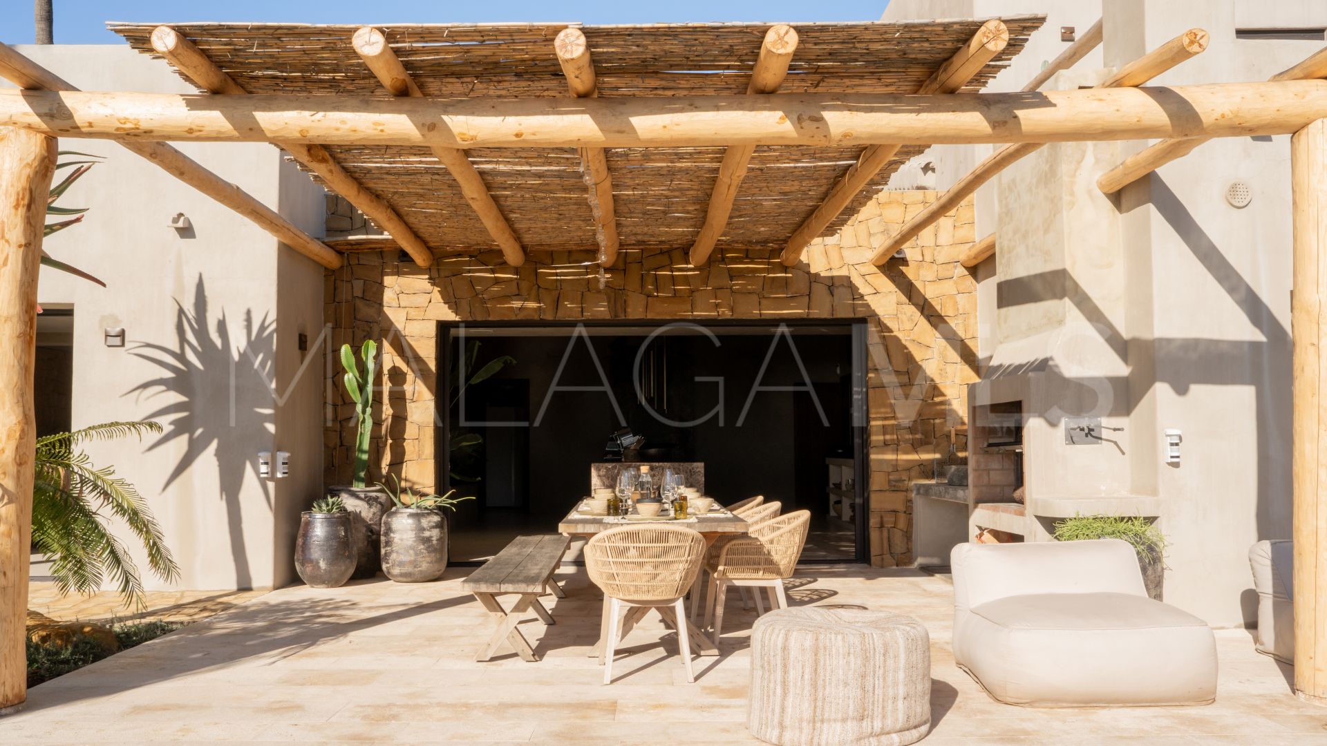 Villa for sale in Selwo