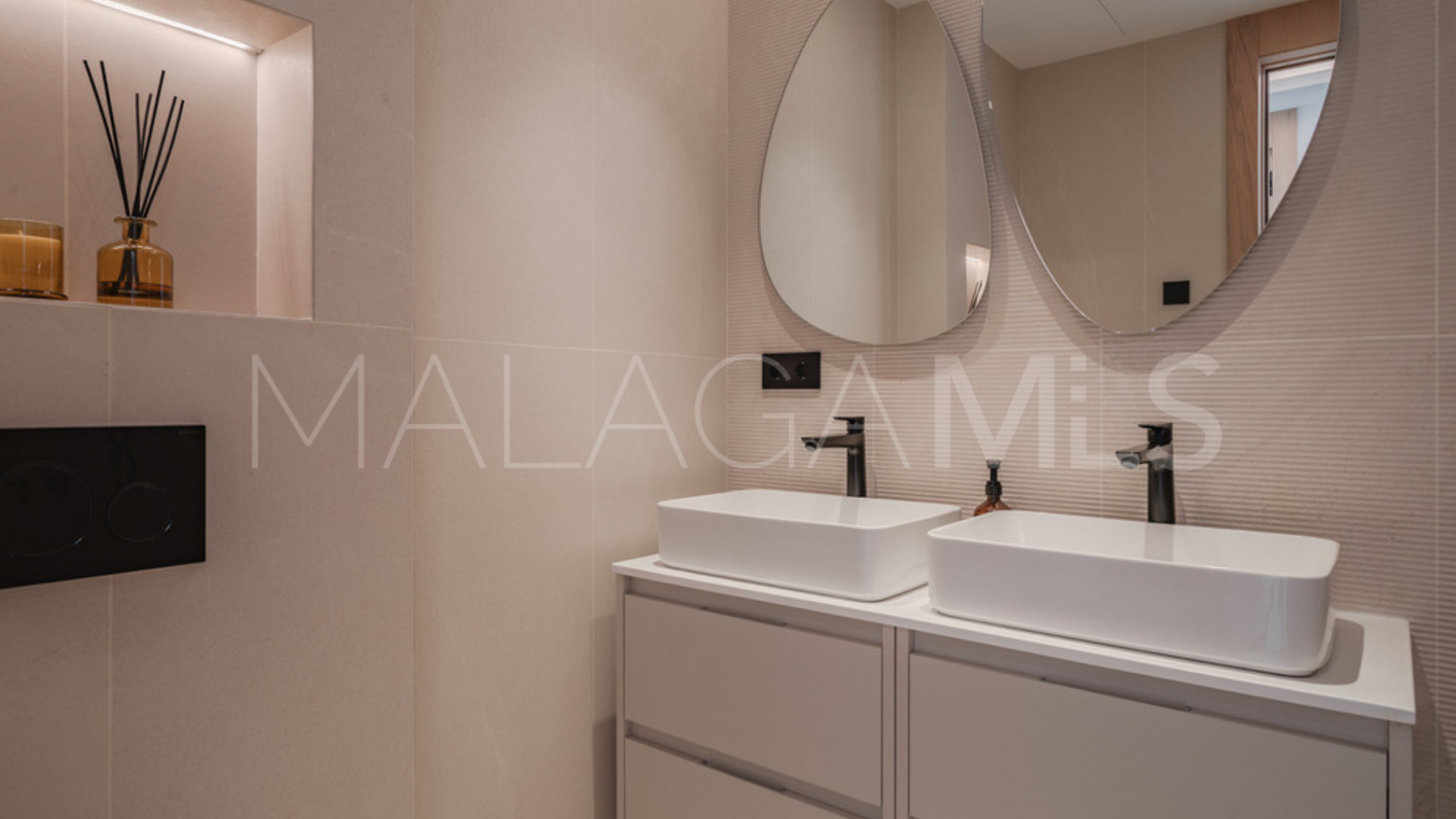 Se vende atico duplex de 4 bedrooms in Marbella - Puerto Banus