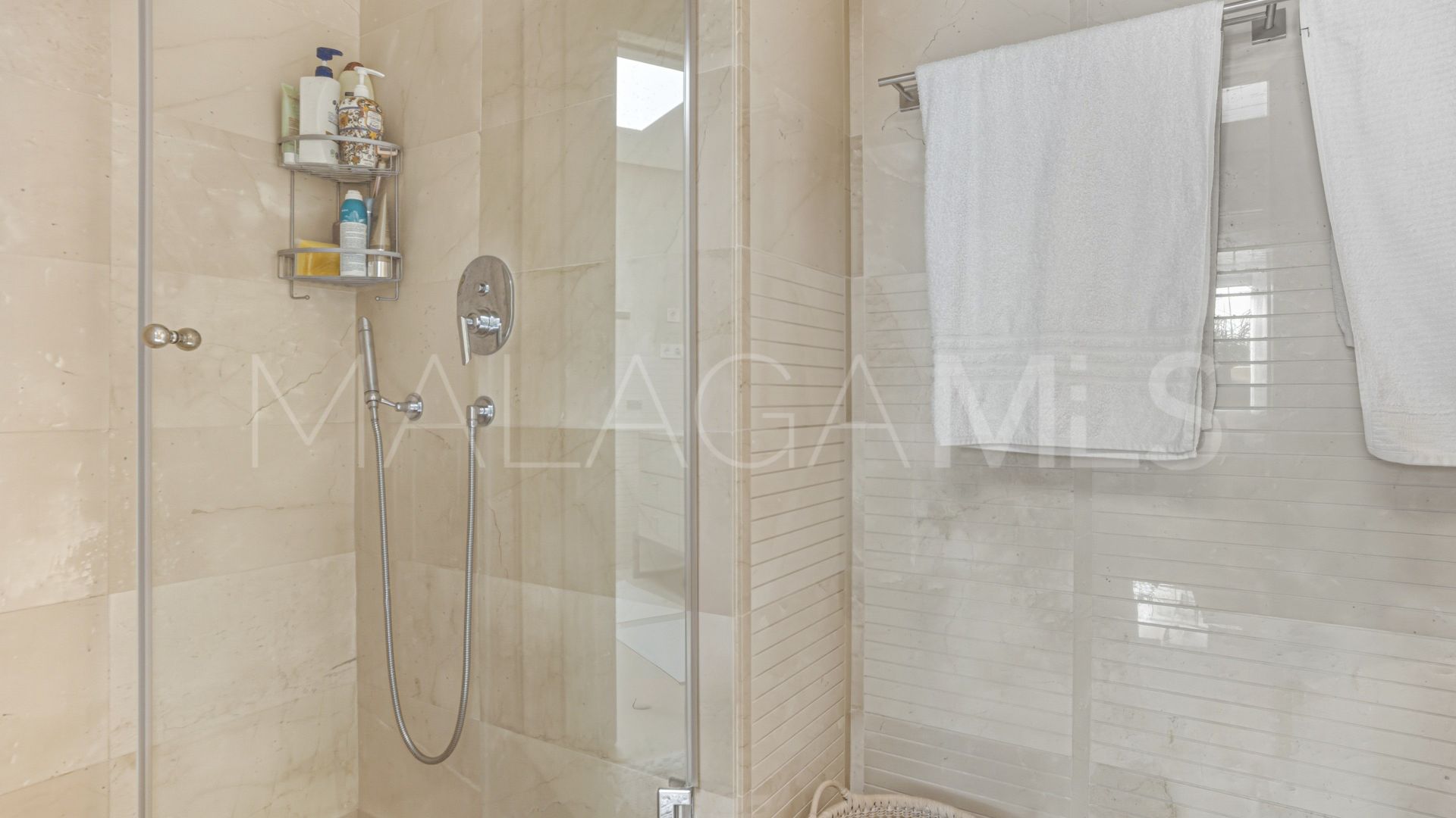 Takvåning for sale in Marbella Golden Mile