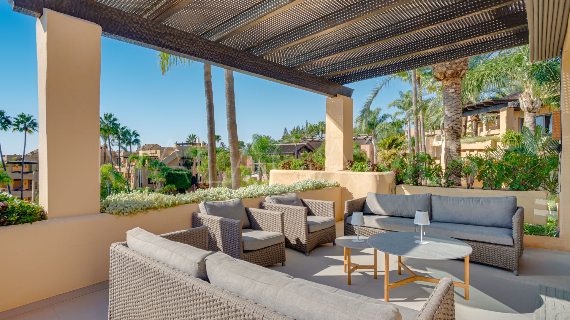 Takvåning for sale in Marbella Golden Mile