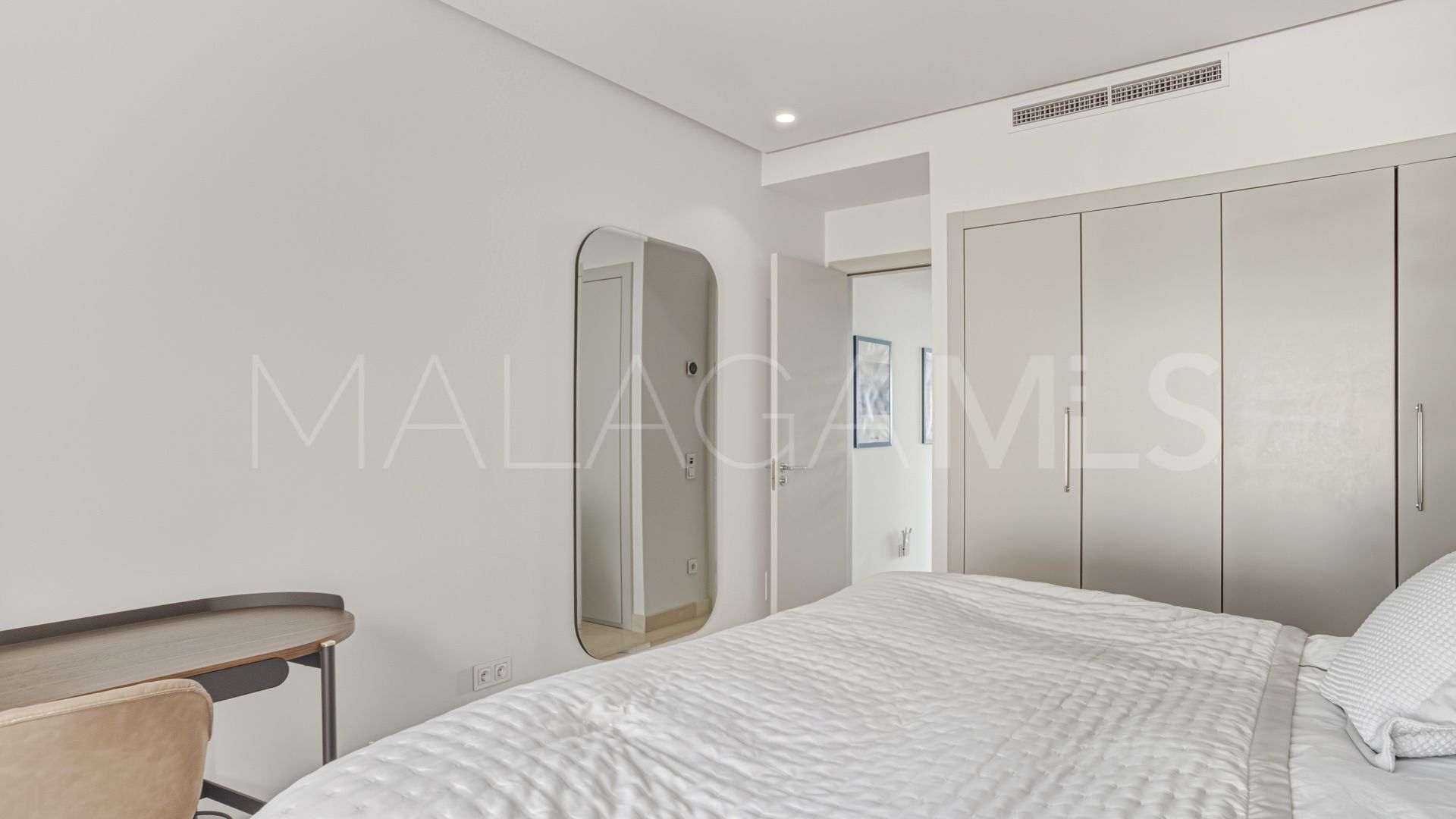 Takvåning for sale in Marbella Golden Mile