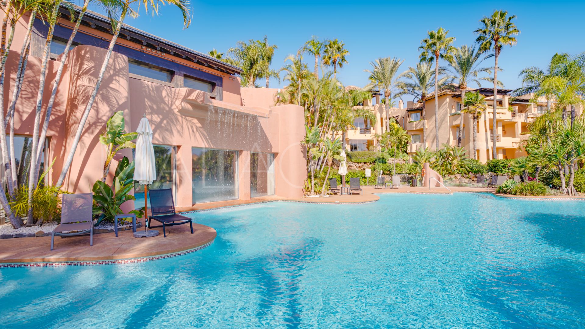 Takvåning for sale in Marbella Golden Mile