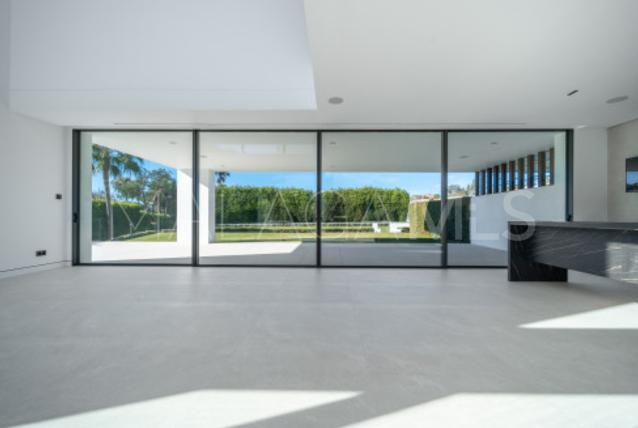 Einfamilienhaushälfte for sale in Golden Mile