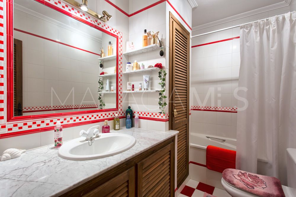 Reihenhaus for sale in Benahavis Centro