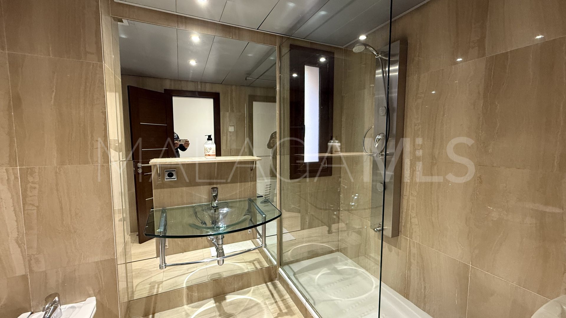 Apartment for sale in Bahia de la Plata with 3 bedrooms