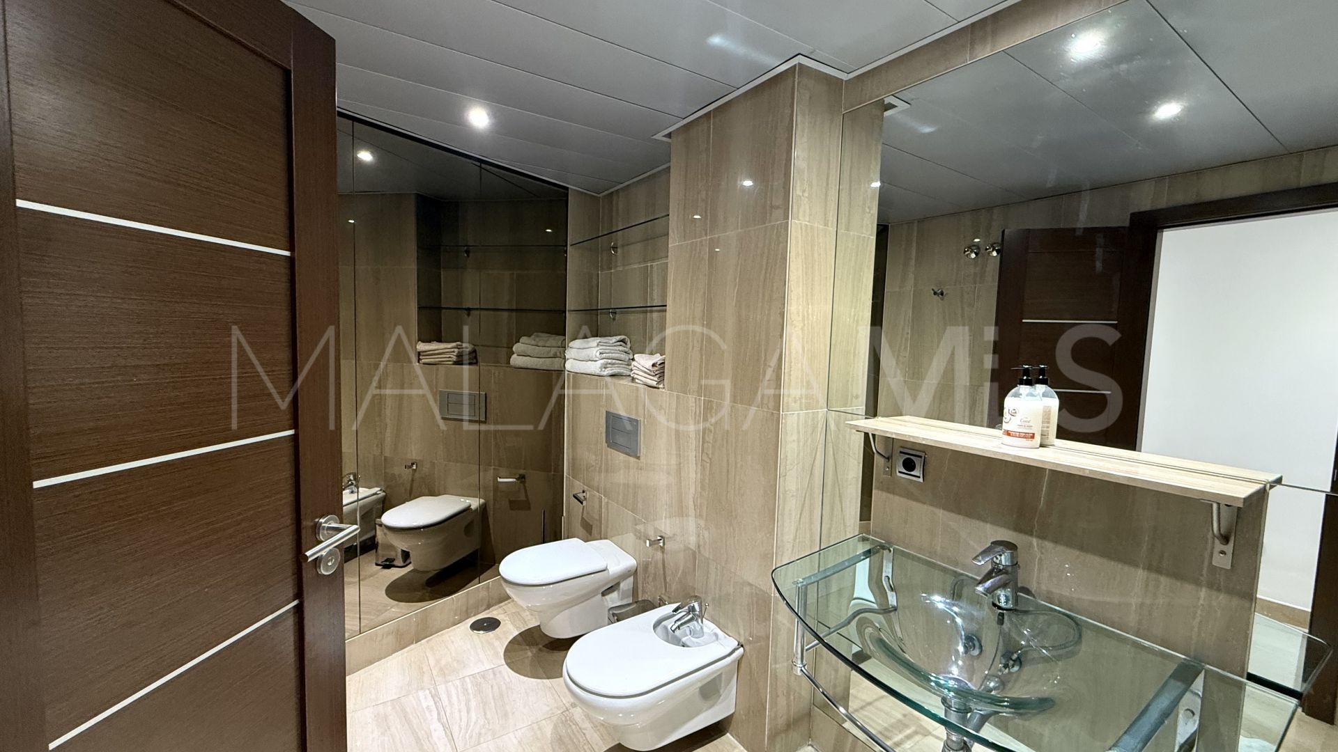 Apartment for sale in Bahia de la Plata with 3 bedrooms