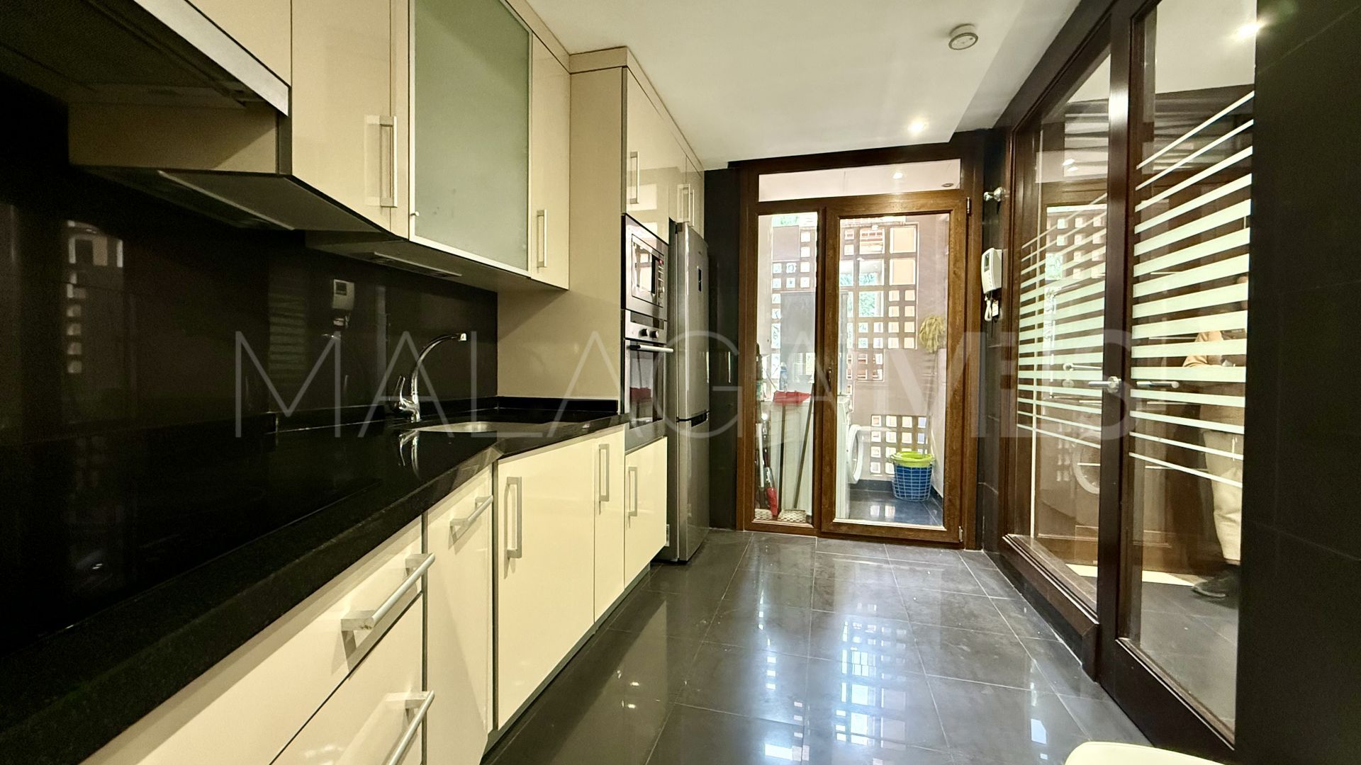 Apartment for sale in Bahia de la Plata with 3 bedrooms