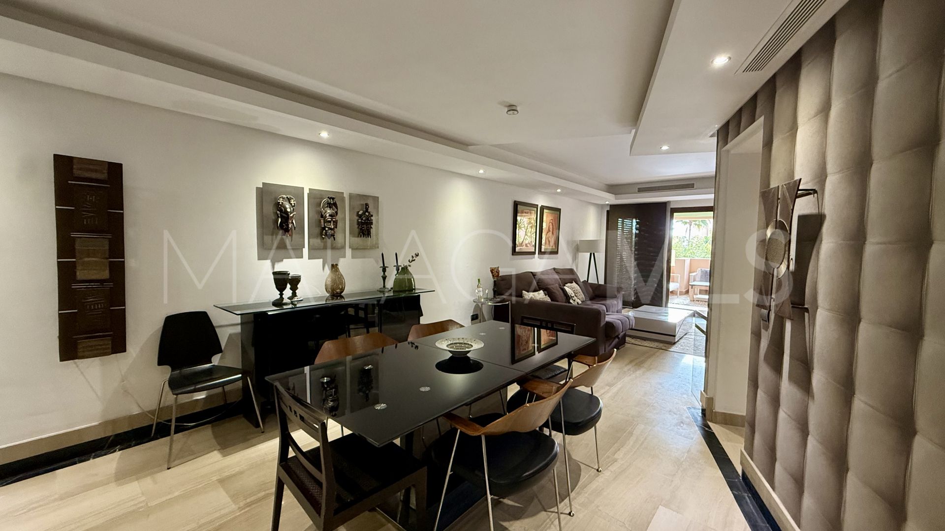 Apartment for sale in Bahia de la Plata with 3 bedrooms