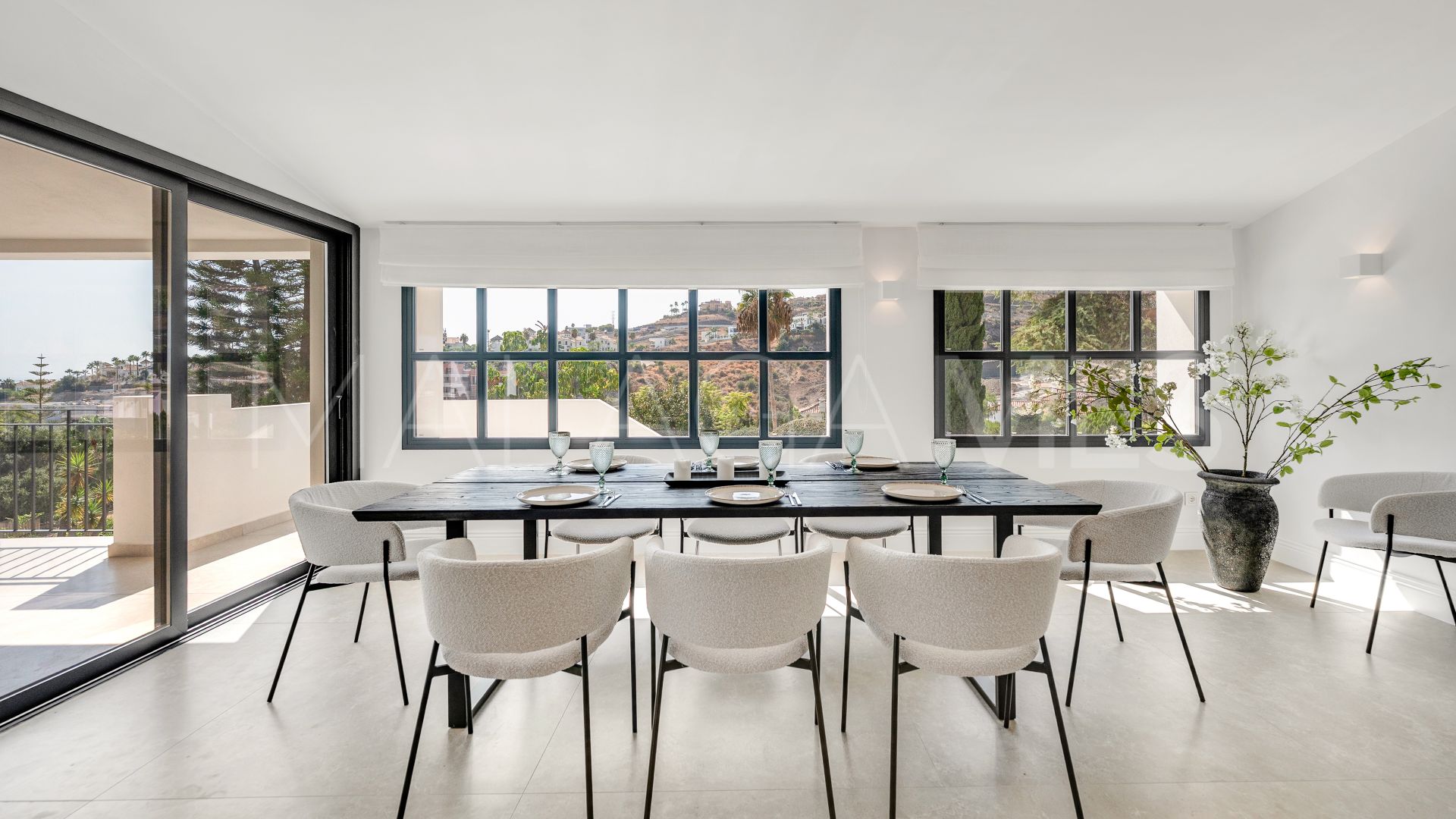 Paraiso Alto 5 bedrooms villa for sale