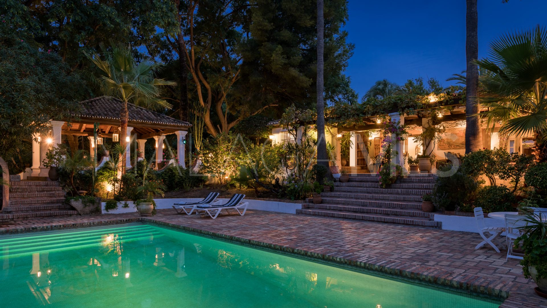 Benahavis, cortijo for sale with 6 bedrooms