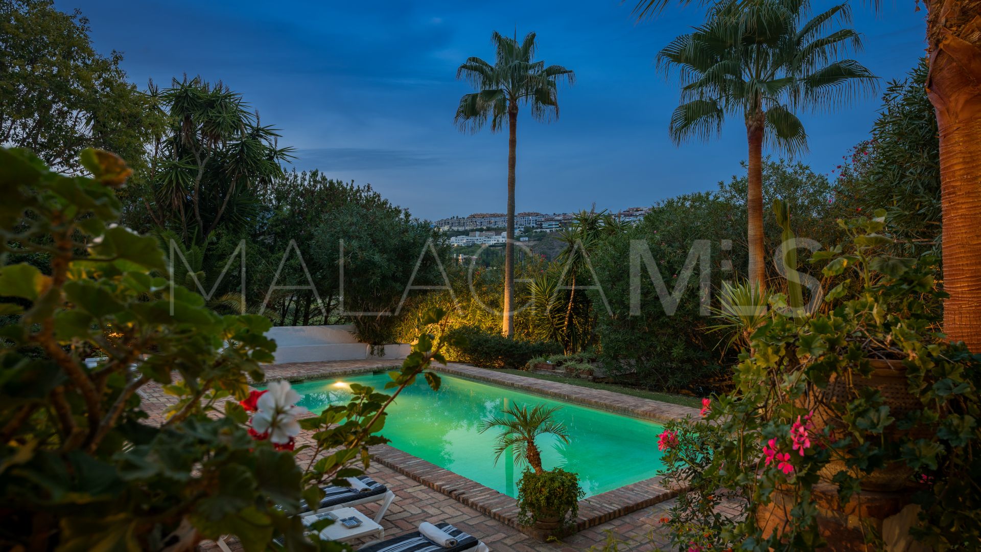 Benahavis, cortijo for sale with 6 bedrooms