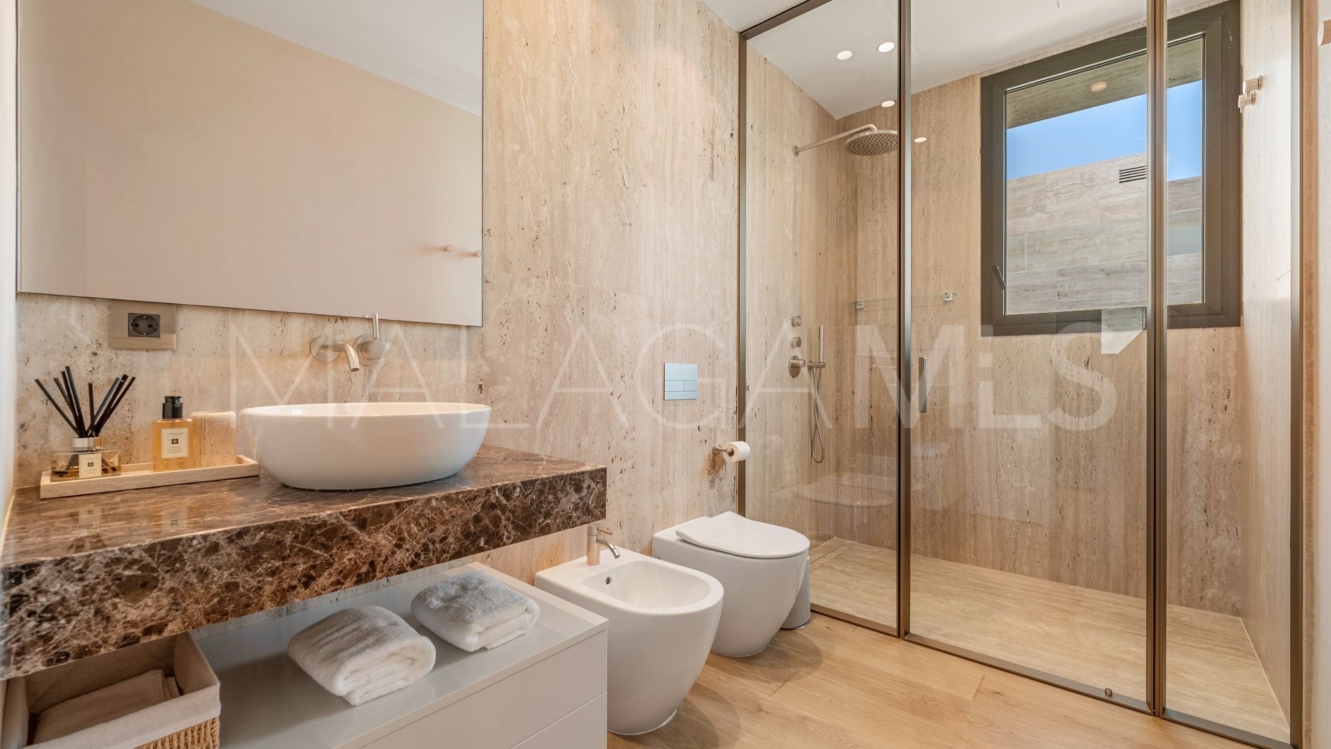 4 bedrooms duplex penthouse in Marbella Golden Mile for sale