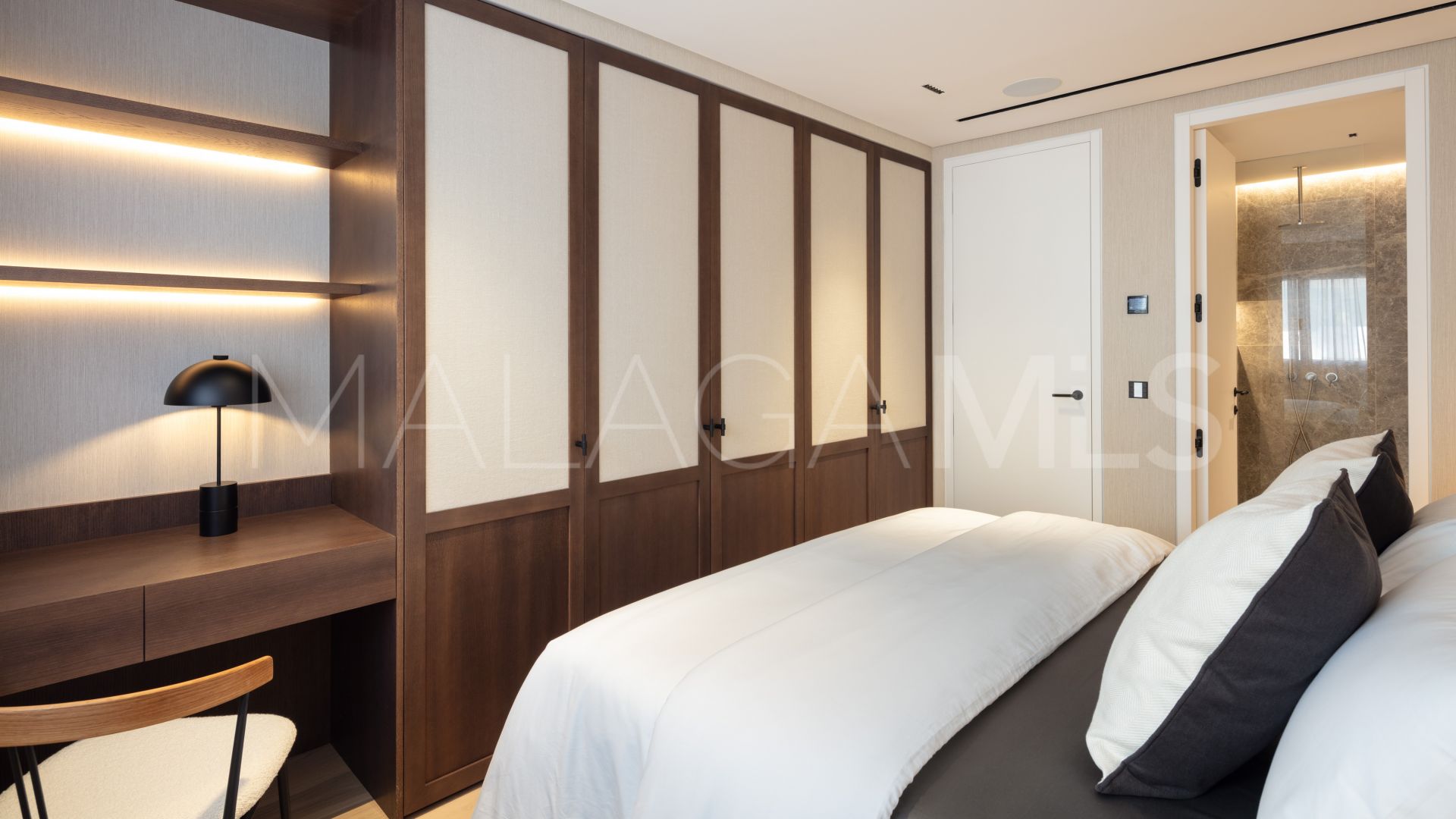 Apartamento with 3 bedrooms for sale in Marina Puente Romano