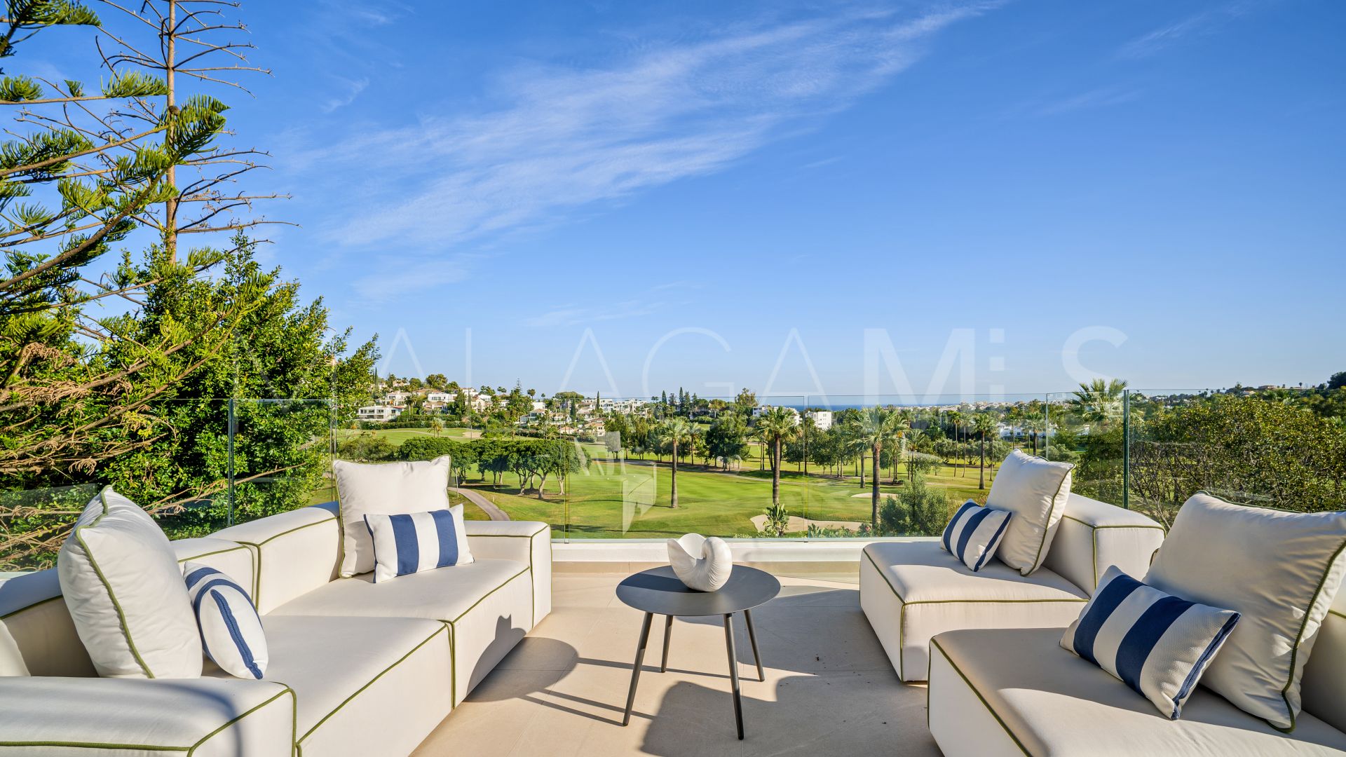 Villa for sale in Los Naranjos