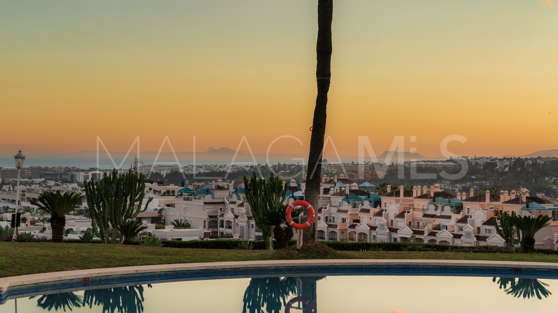 Apartamento de 3 bedrooms a la venta in Marbella Golden Mile
