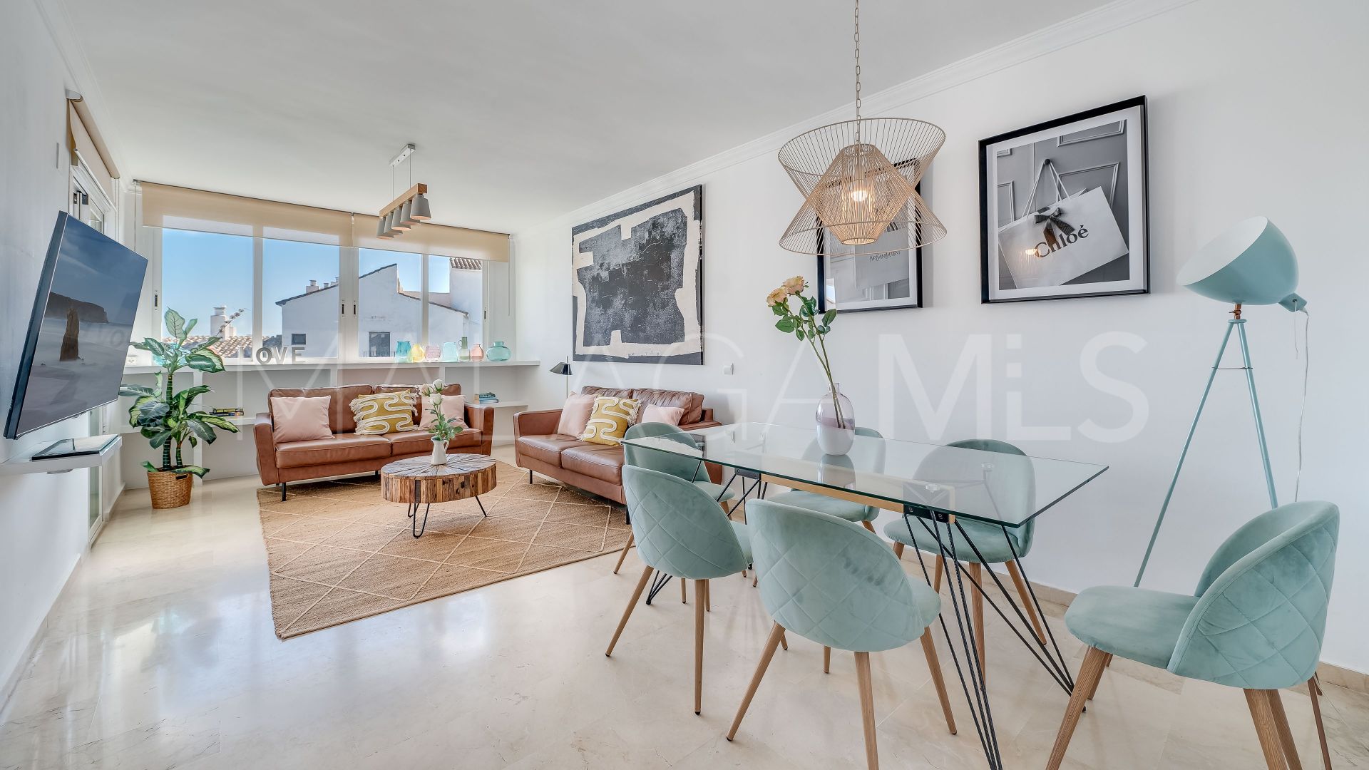 Duplex penthouse for sale in Terrazas de Banus