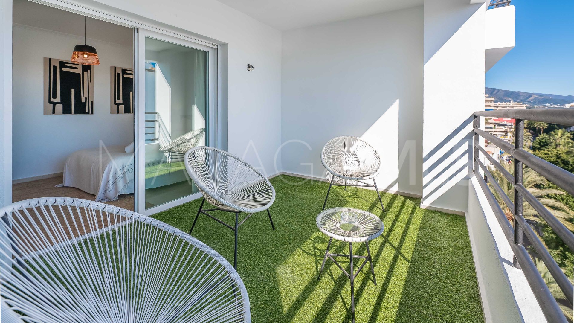 Duplex penthouse for sale in Terrazas de Banus