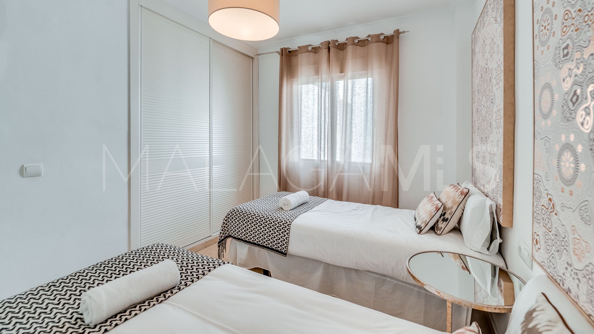 Duplex penthouse for sale in Terrazas de Banus