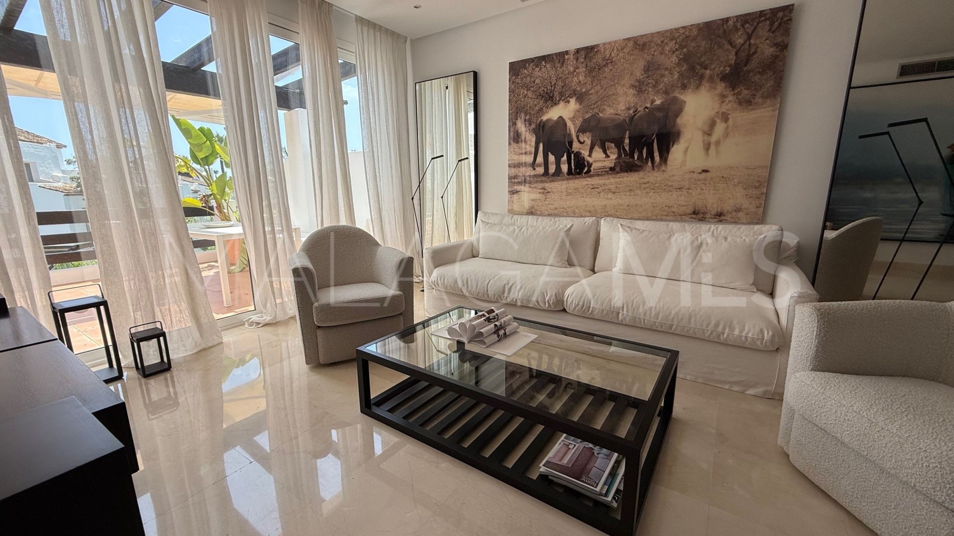 Appartement terrasse for sale in Alcazaba Beach