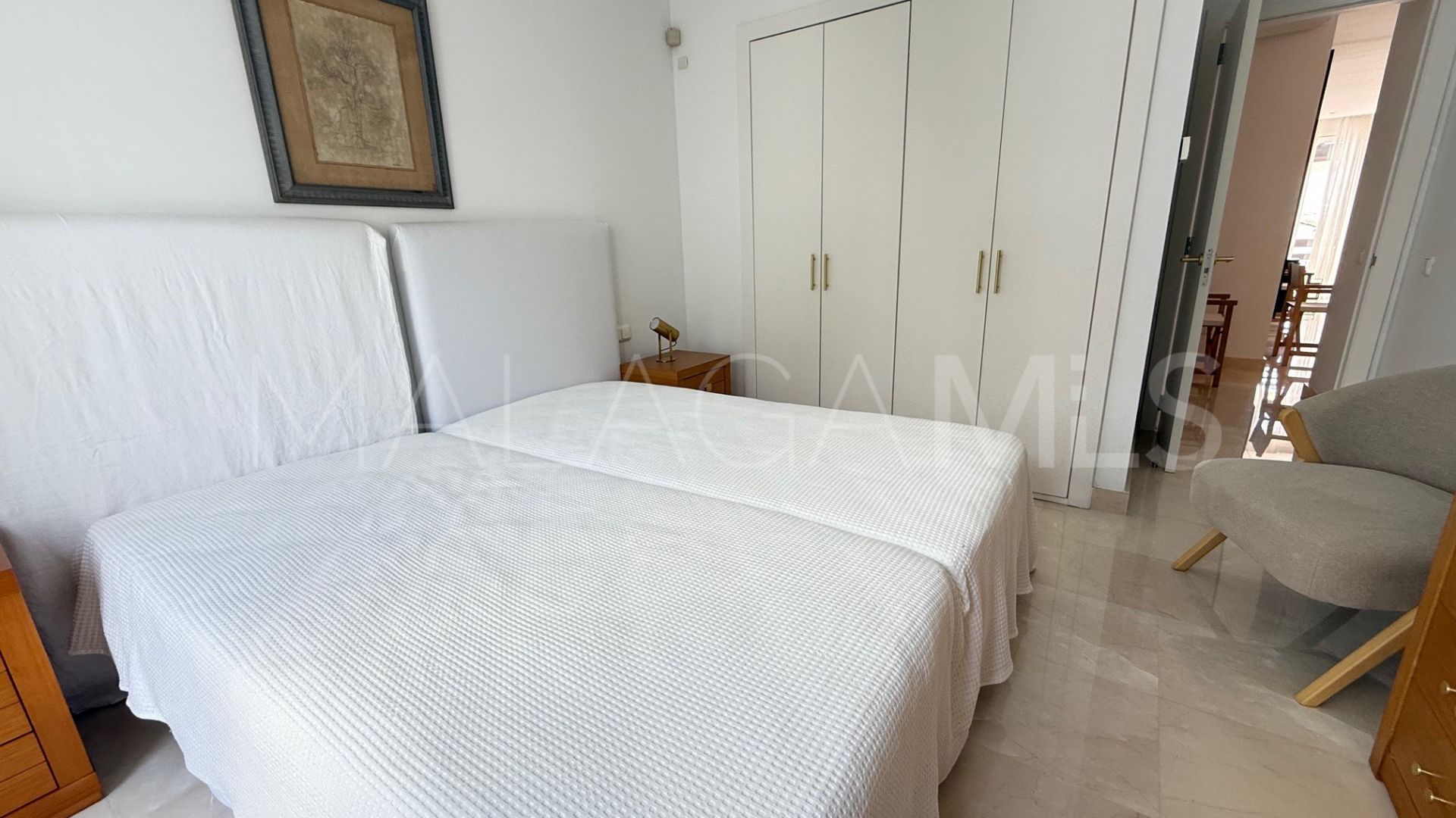 Appartement terrasse for sale in Alcazaba Beach